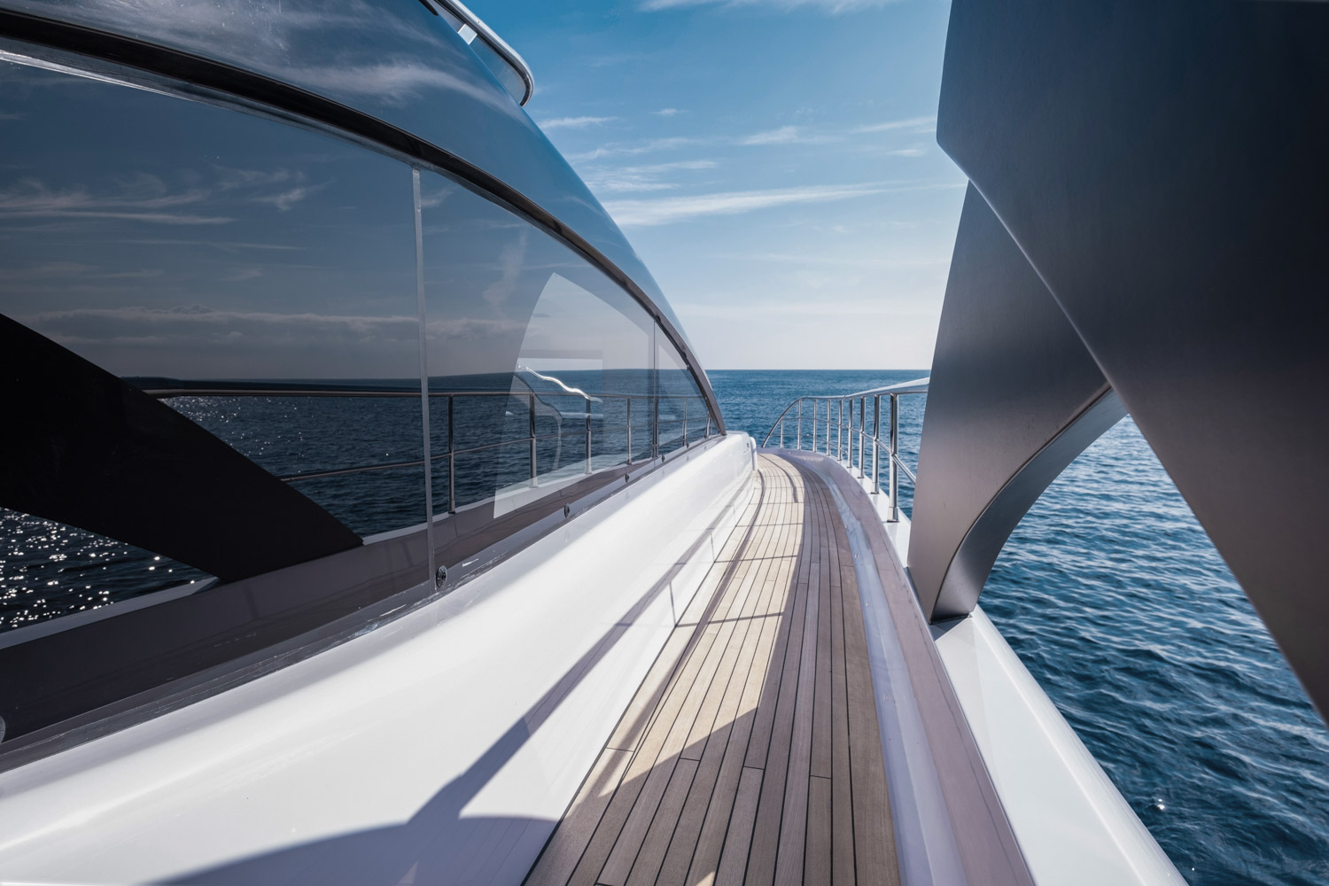 Amer 120.11 Exteriors - Deck