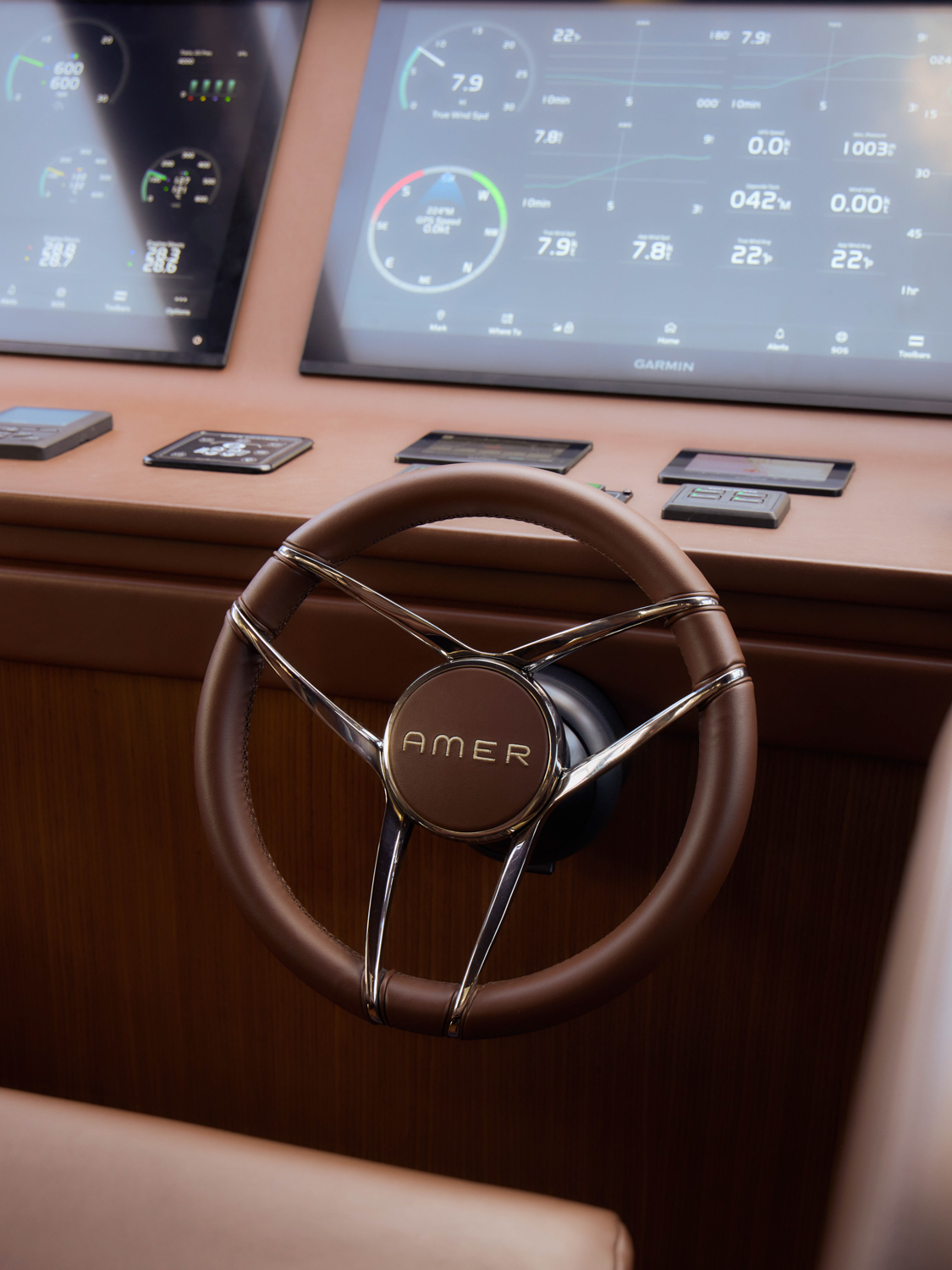 Rudder with Amer logo